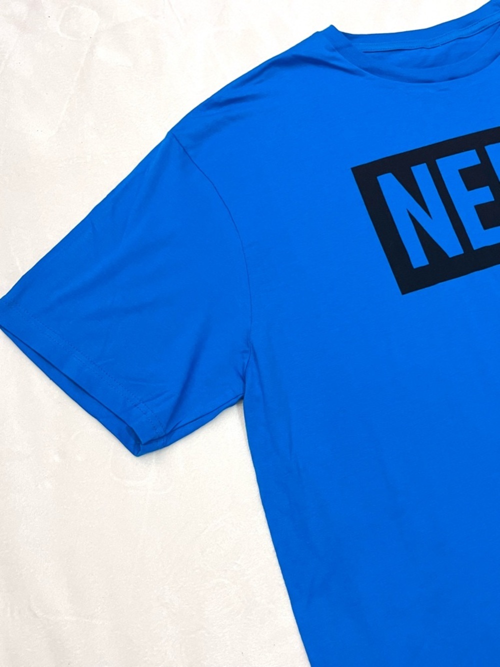 Neff Men's Graphic Logo Short Sleeve Tee in Bright Blue with Black Box T-shirt - Picture 3 of 16